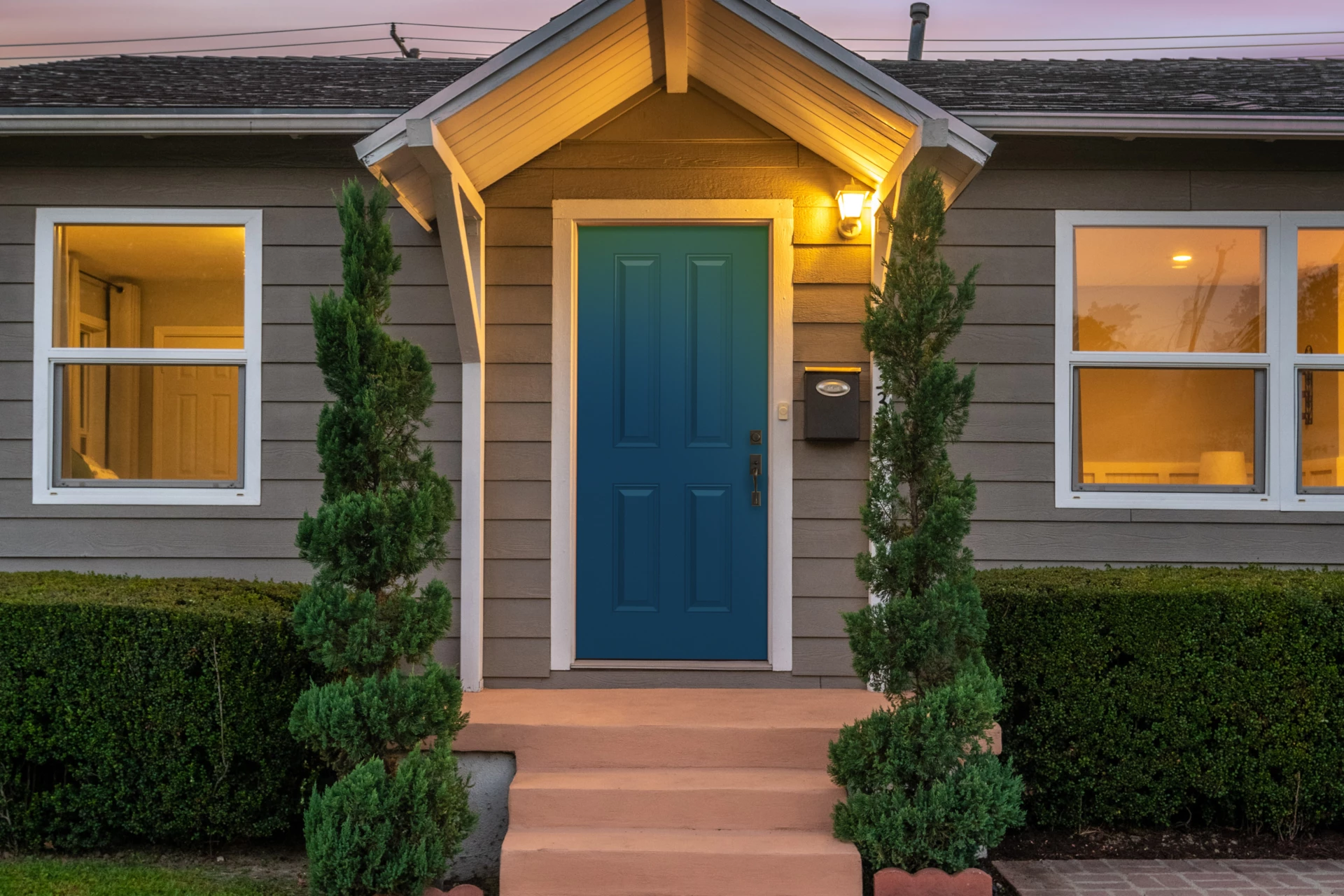 5 Tips on How to Keep Your Fiberglass Door Clean