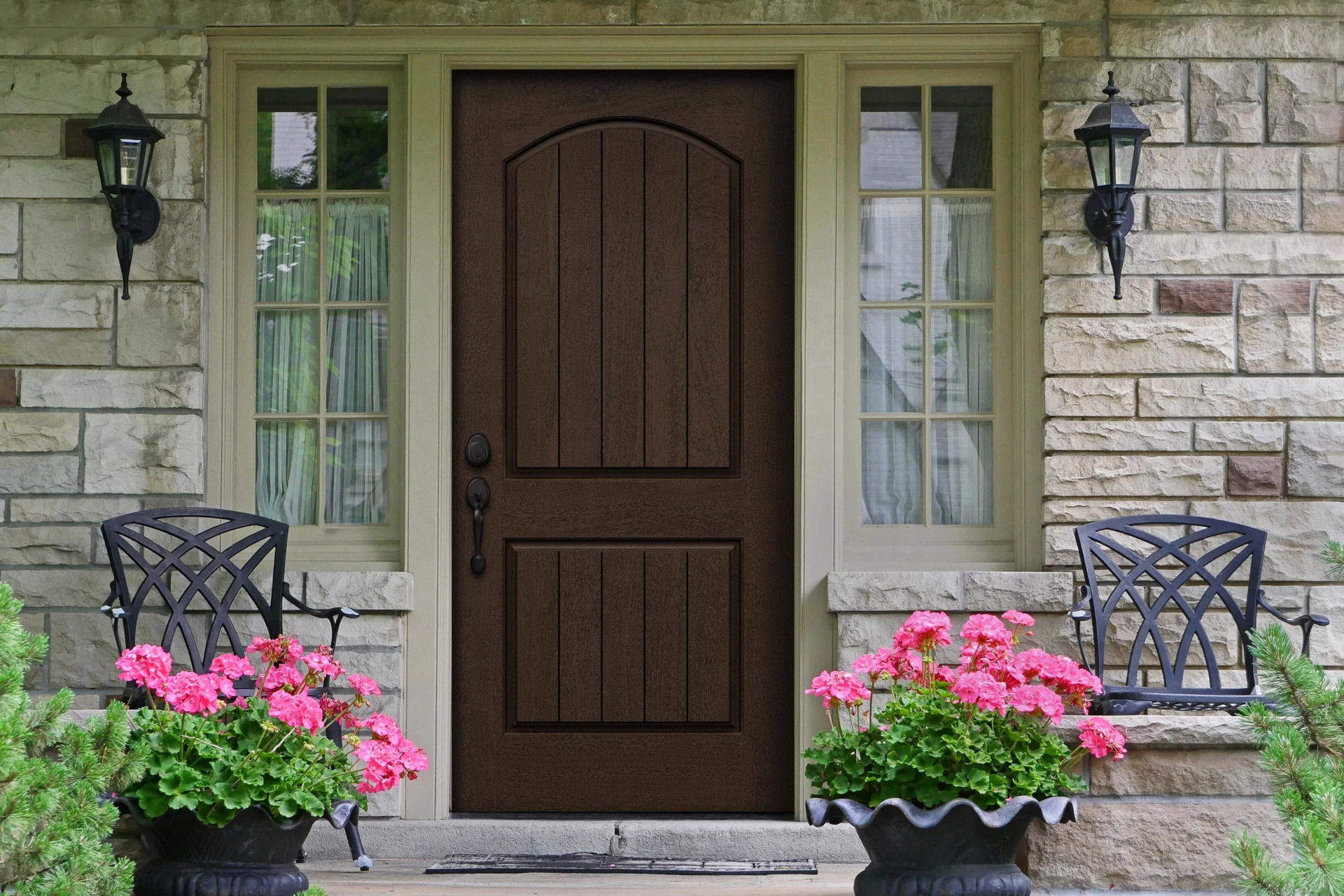 5 Traditional Door Styles and When to Use Them