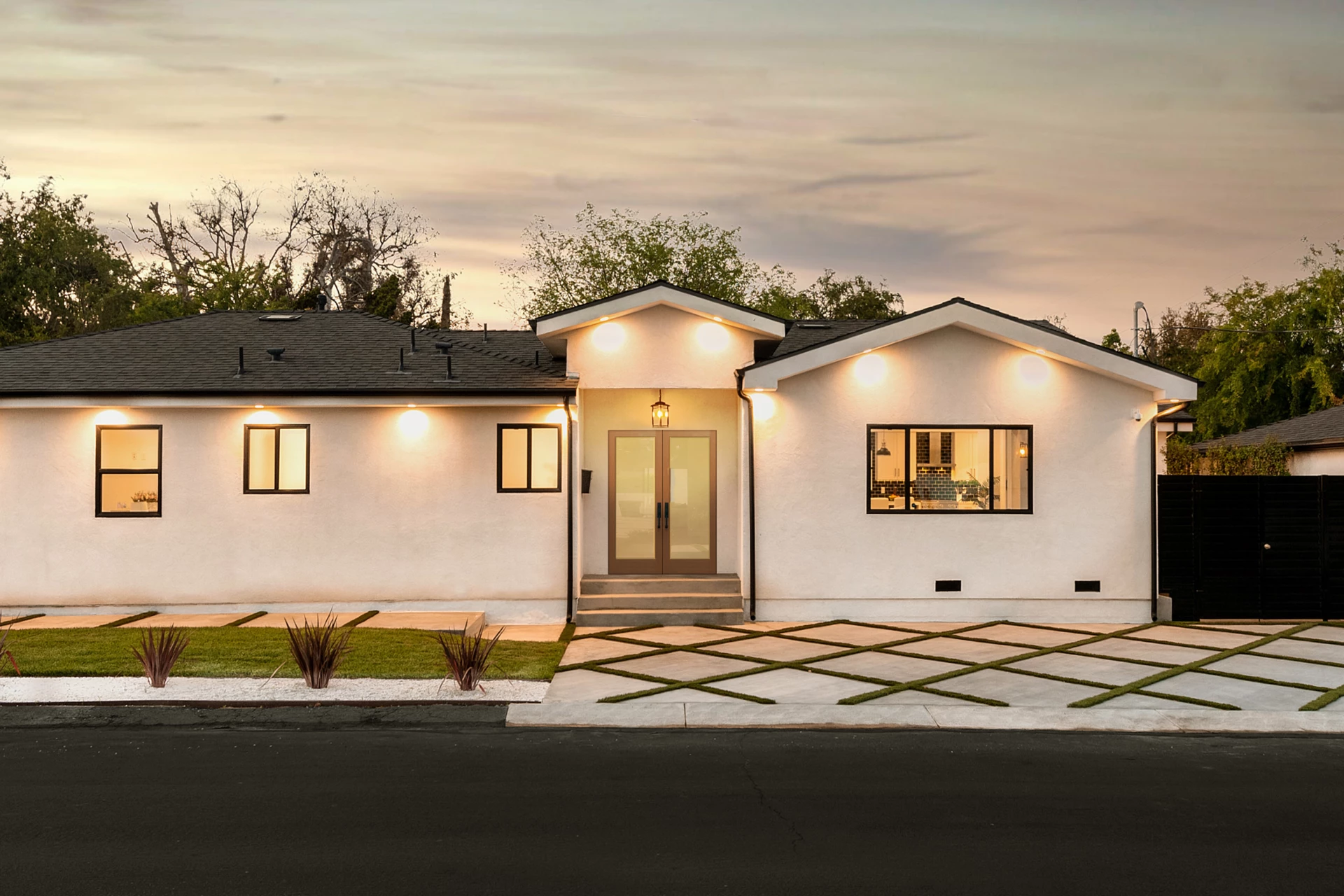 How to Widen a Frame for an Exterior Door