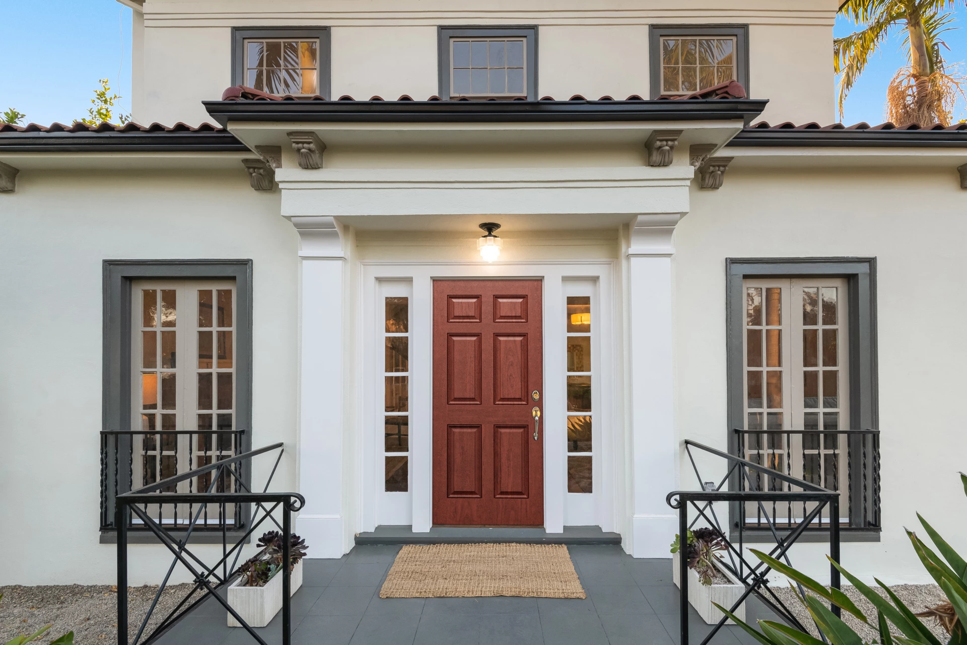 Types of Wood Stains: A Guide to Choosing and Applying the Right Wood Staining