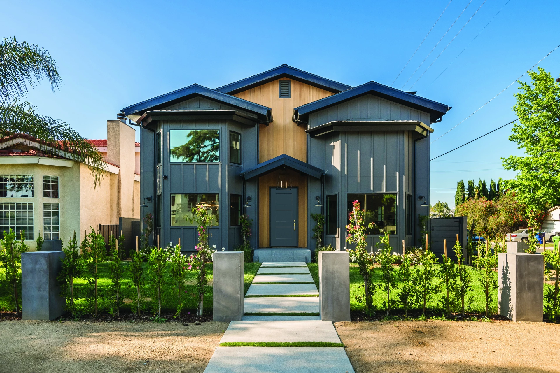 Upgrading Your Exterior with Creative Outdoor Lighting