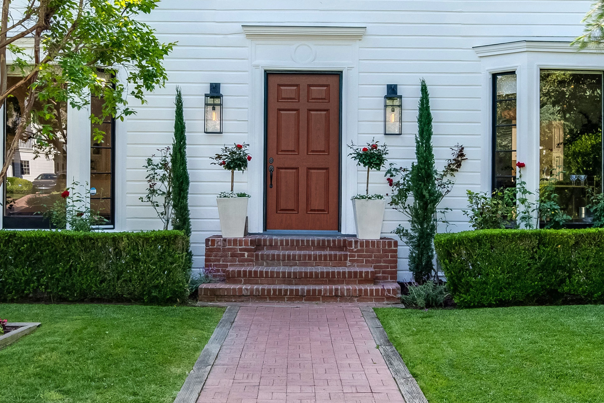 Historic Homes: Finding the Perfect Exterior Door to Match Vintage Architecture