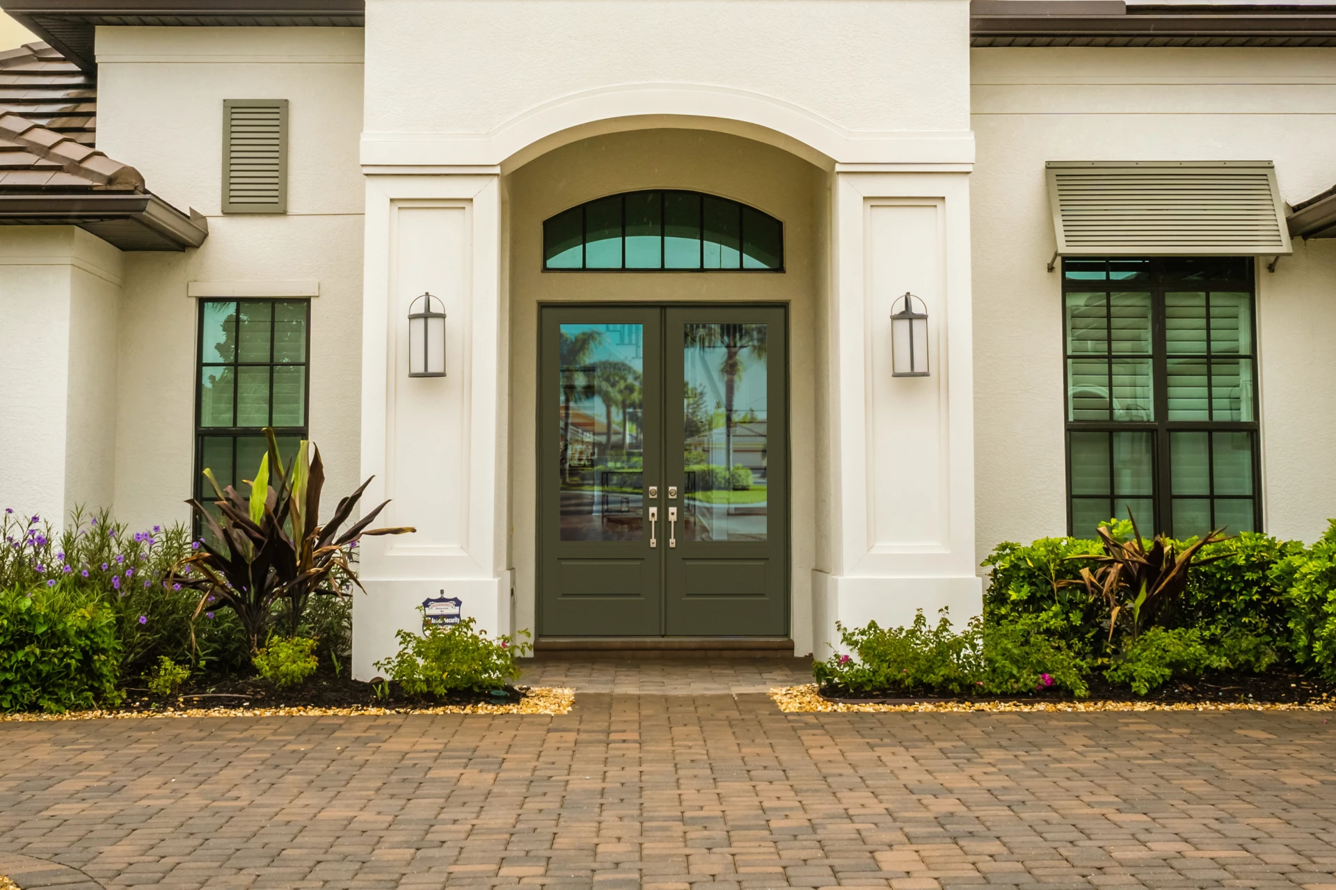 The Art of Choosing the Right Door for Coastal Homes: Plastpro’s Solutions Introduction