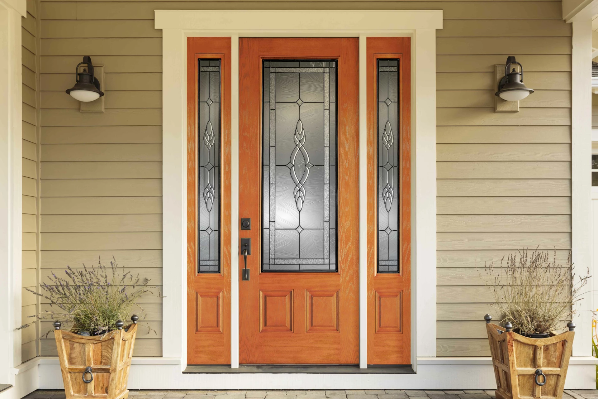 Making a Statement: Incorporating Decorative Glass into Your Entry Door Design