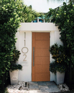 Modern Oak Napoli Door
