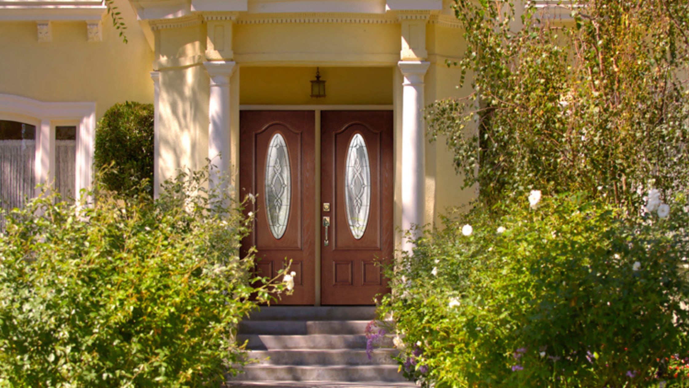Signs It’s Time to Replace Your Front Door